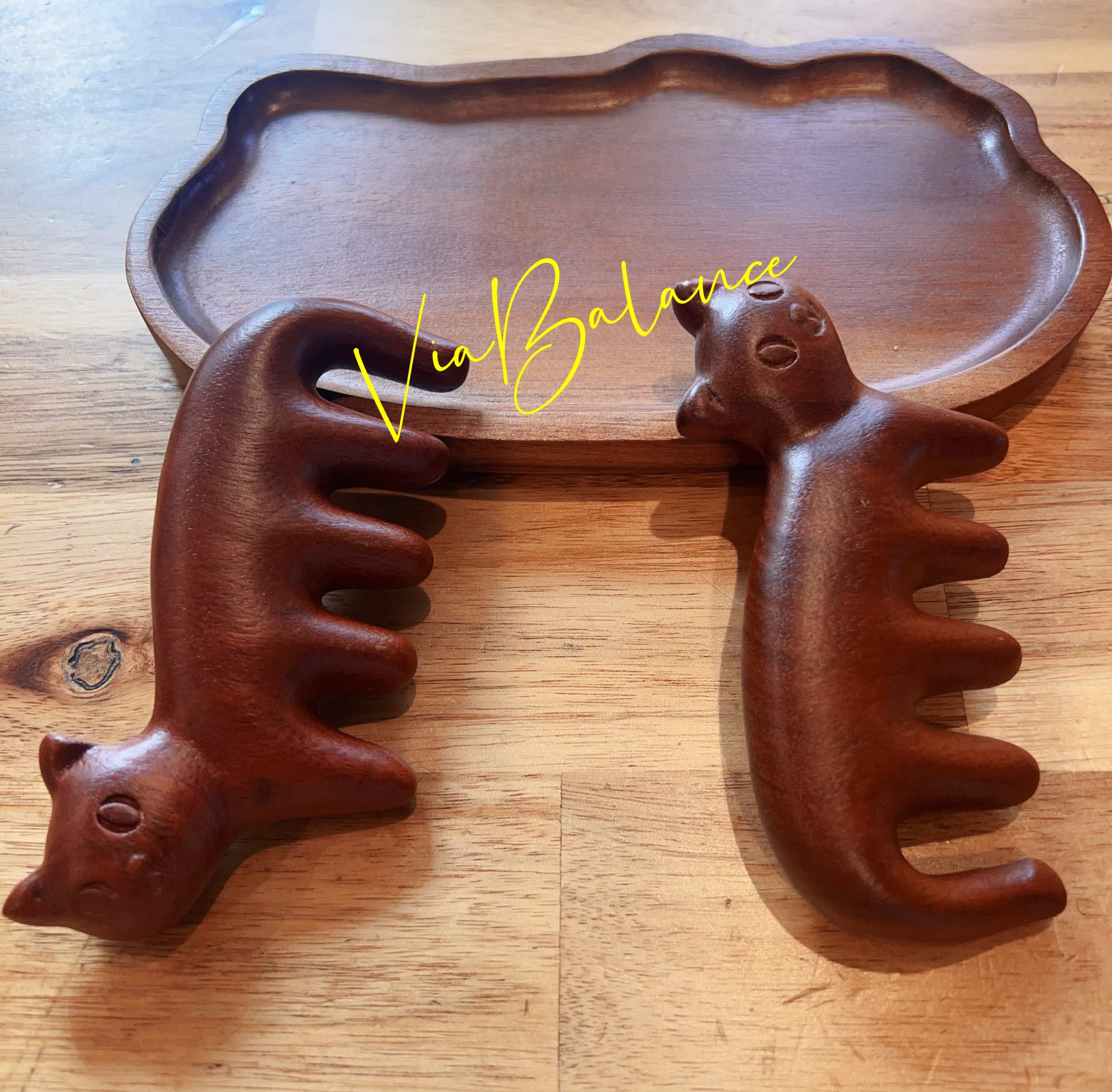 Cat-Shaped Wooden Scalp Massage Tool, Pocket-Friendly Size, Cozy Touch, Great Gift