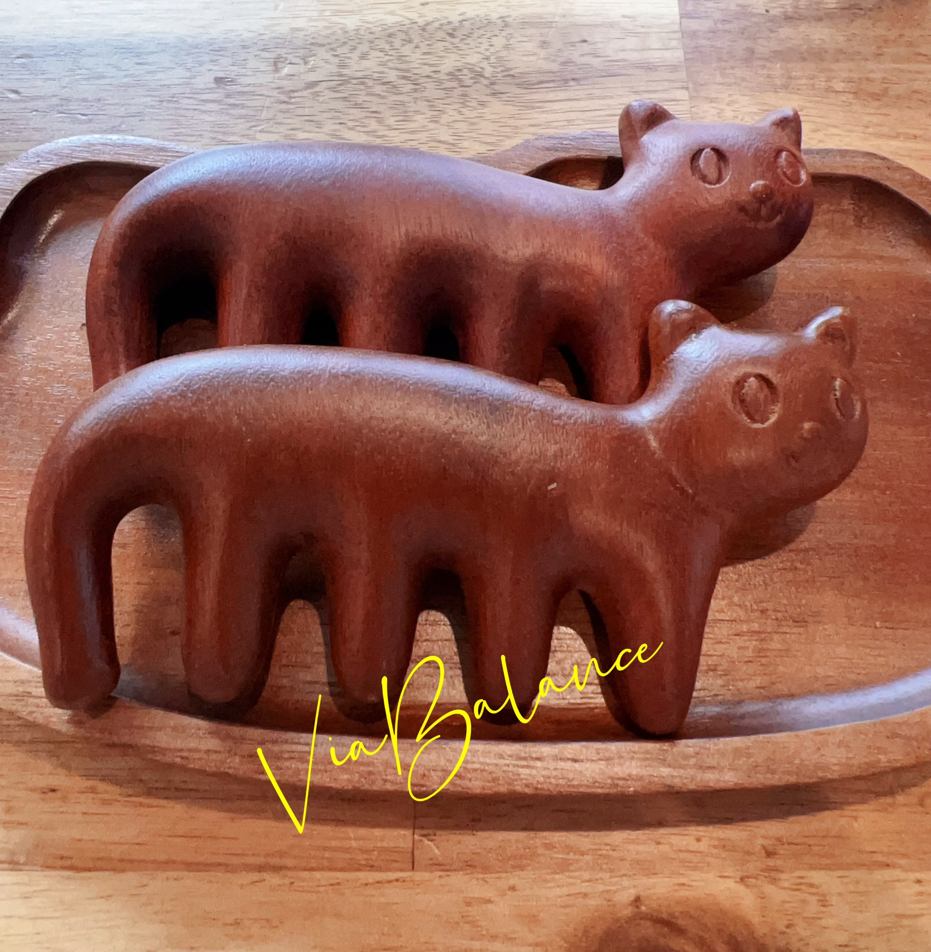 Cat-Shaped Wooden Scalp Massage Tool, Pocket-Friendly Size, Cozy Touch, Great Gift