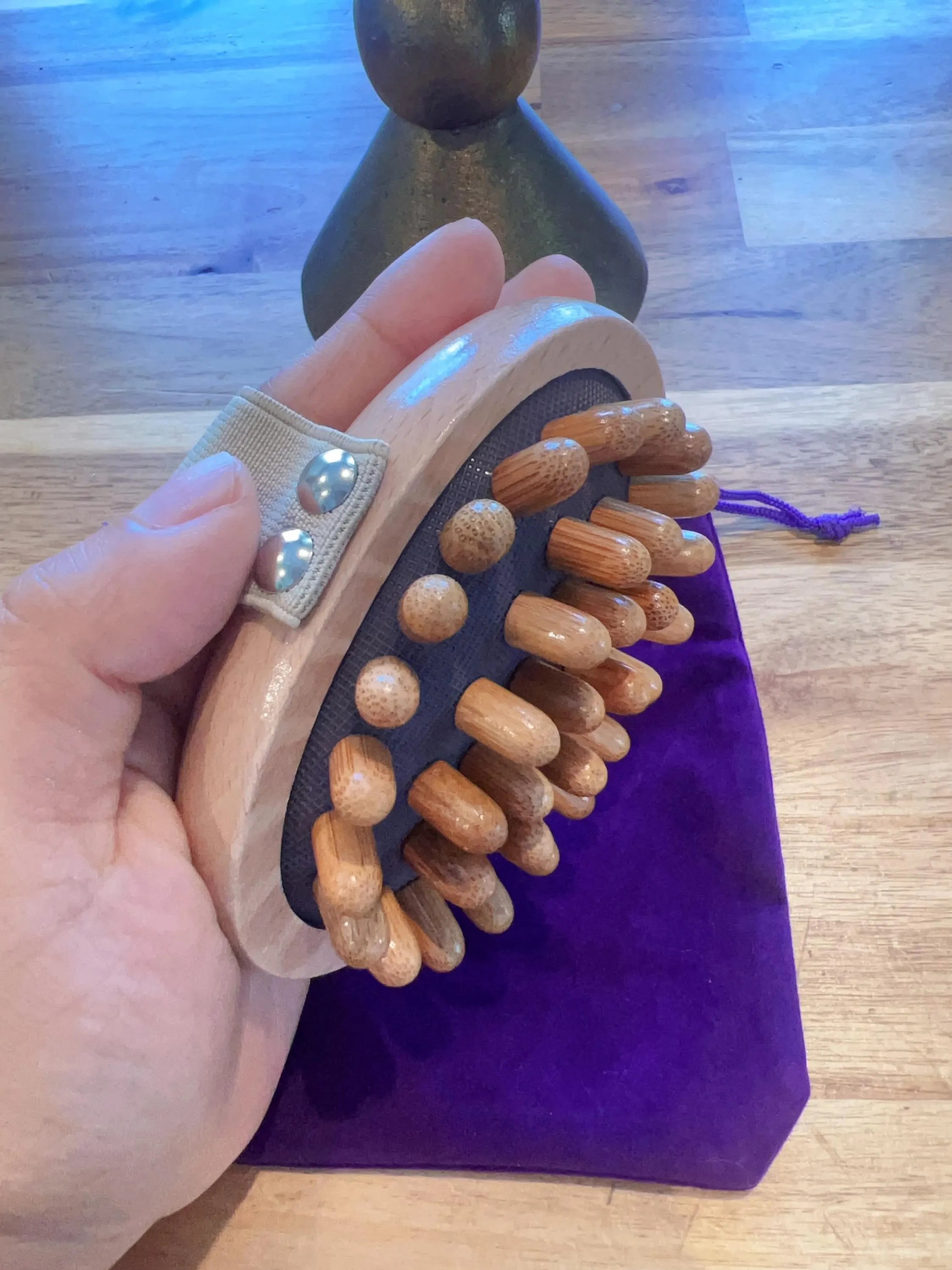 🌿 Wooden Gua Sha Massage Brush – Natural Meridian Body & Wellness Tool & Glow Skin